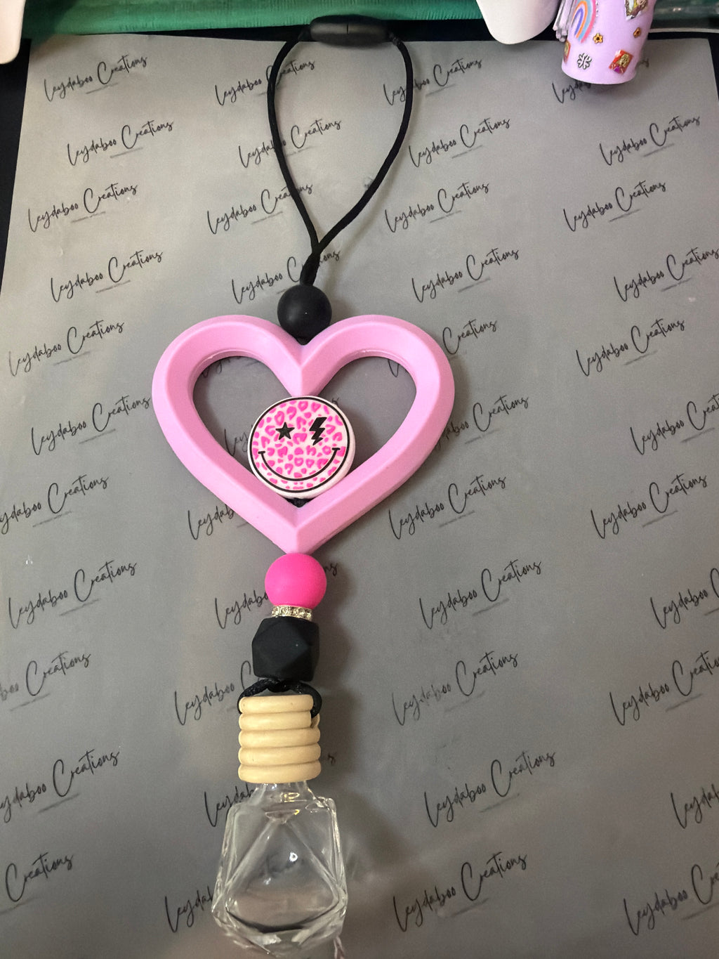 Car charm diffusers